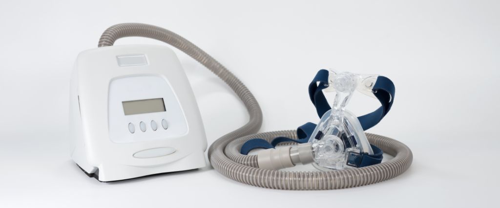 Travel CPAP Machines vs A Home CPAP Machine: What You Need to Know